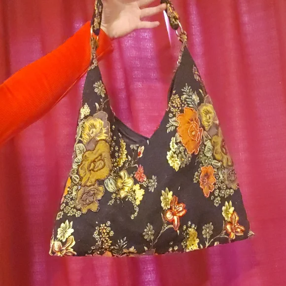 Floral Embroidered Women's Bag - Picture 2 of 3